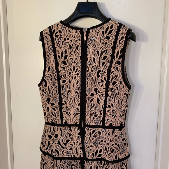 BCBG MAXAZRIA DRESS - Picture 4 of 5